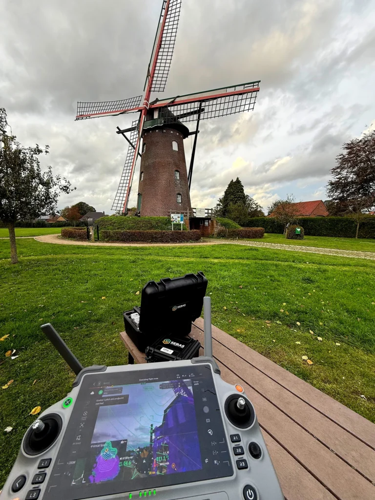 Afstandsbediening met de vlucht in uitvoering, voor de Scherpenbergmolen